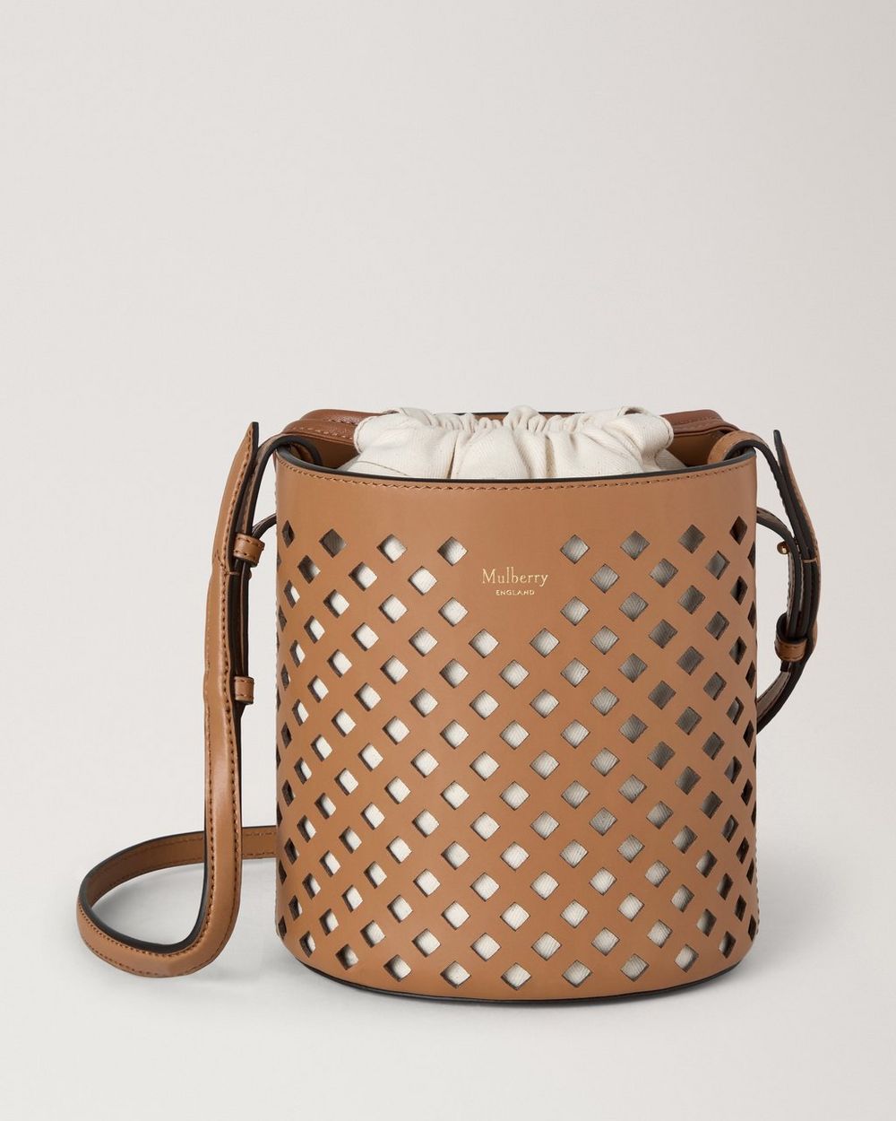 Mulberry | Perforated Bucket - Toffee Perforated Leather